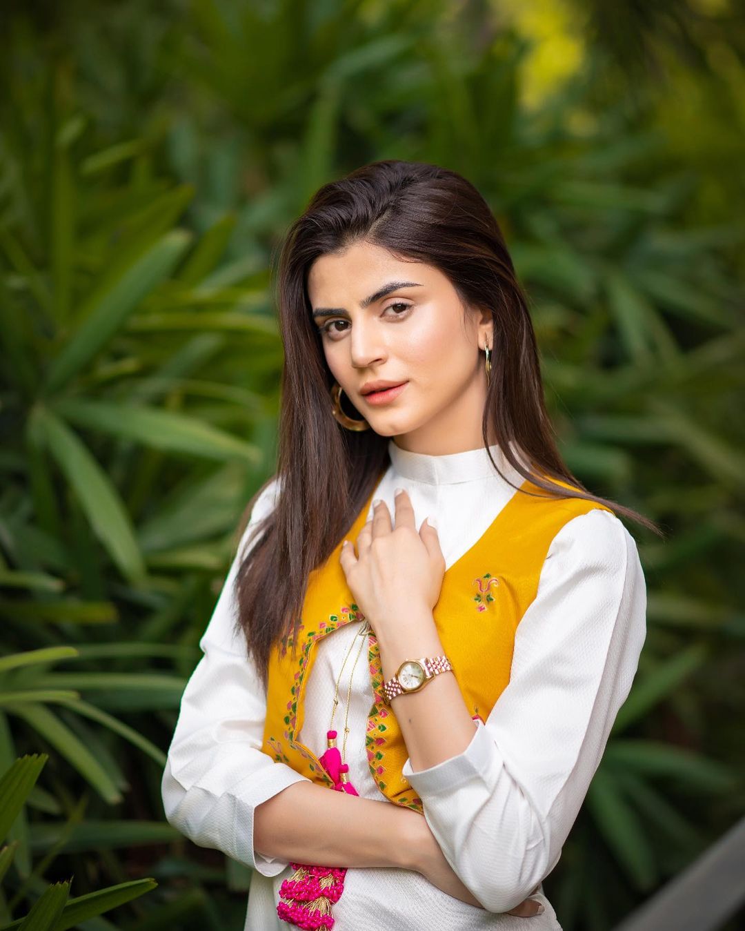 Zubab Rana looks adorable in her new dreamy photoshoot - BOL News