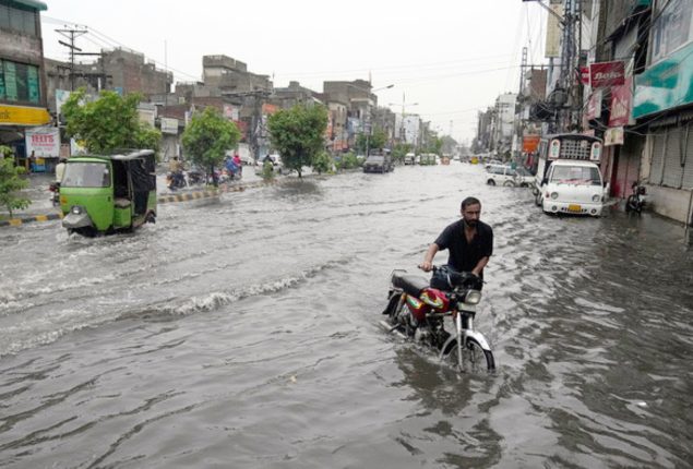 Heavy rain predicted in Karachi, Hyderabad, Sindh