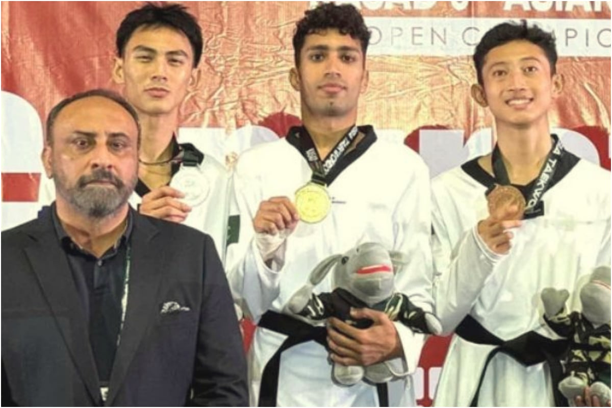 Pakistan Taekwondo Team Wins 8 Medals at Asian Championship