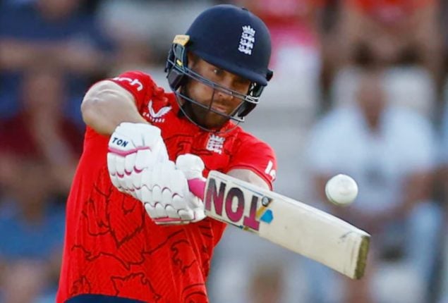 England star cricketer registers for PSL 10 draft