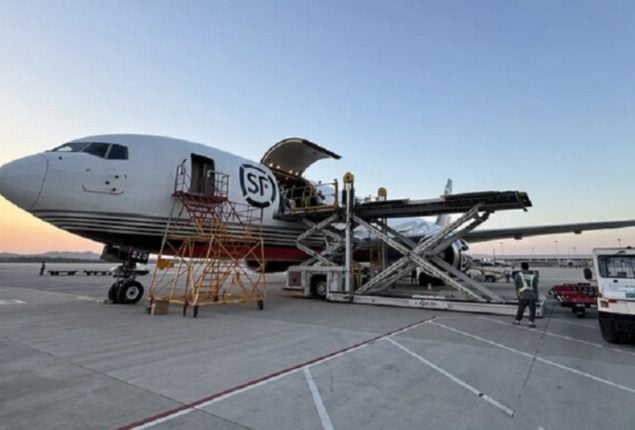 First cargo flight from China arrives in Islamabad